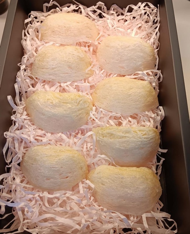 Premium Golden Bird's Nest (8 PCS)